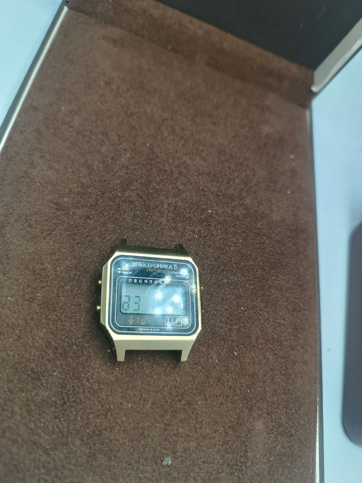 Zegarek  elektronik elektronika 5 Rosja