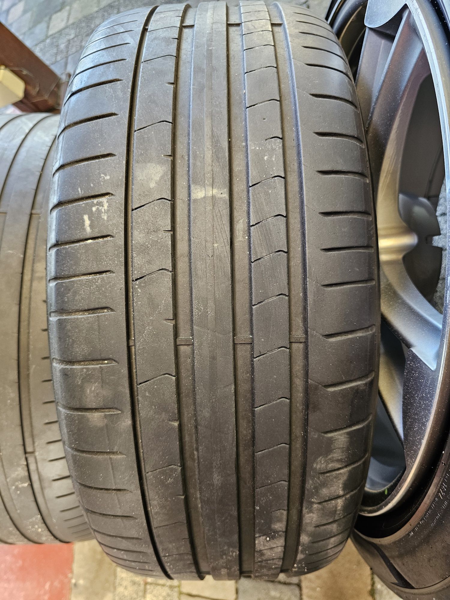 Koła Felgi 255/40R21