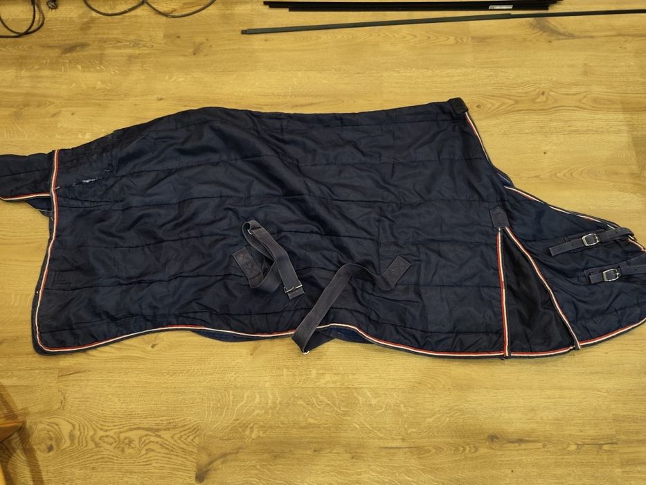 Derka stajenna 145 cm