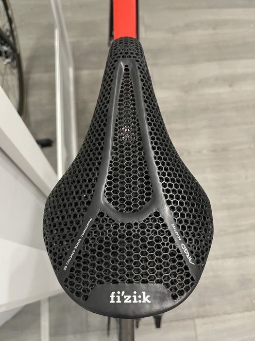 Siodelko Fizik Argo Vento R3 Adaptive