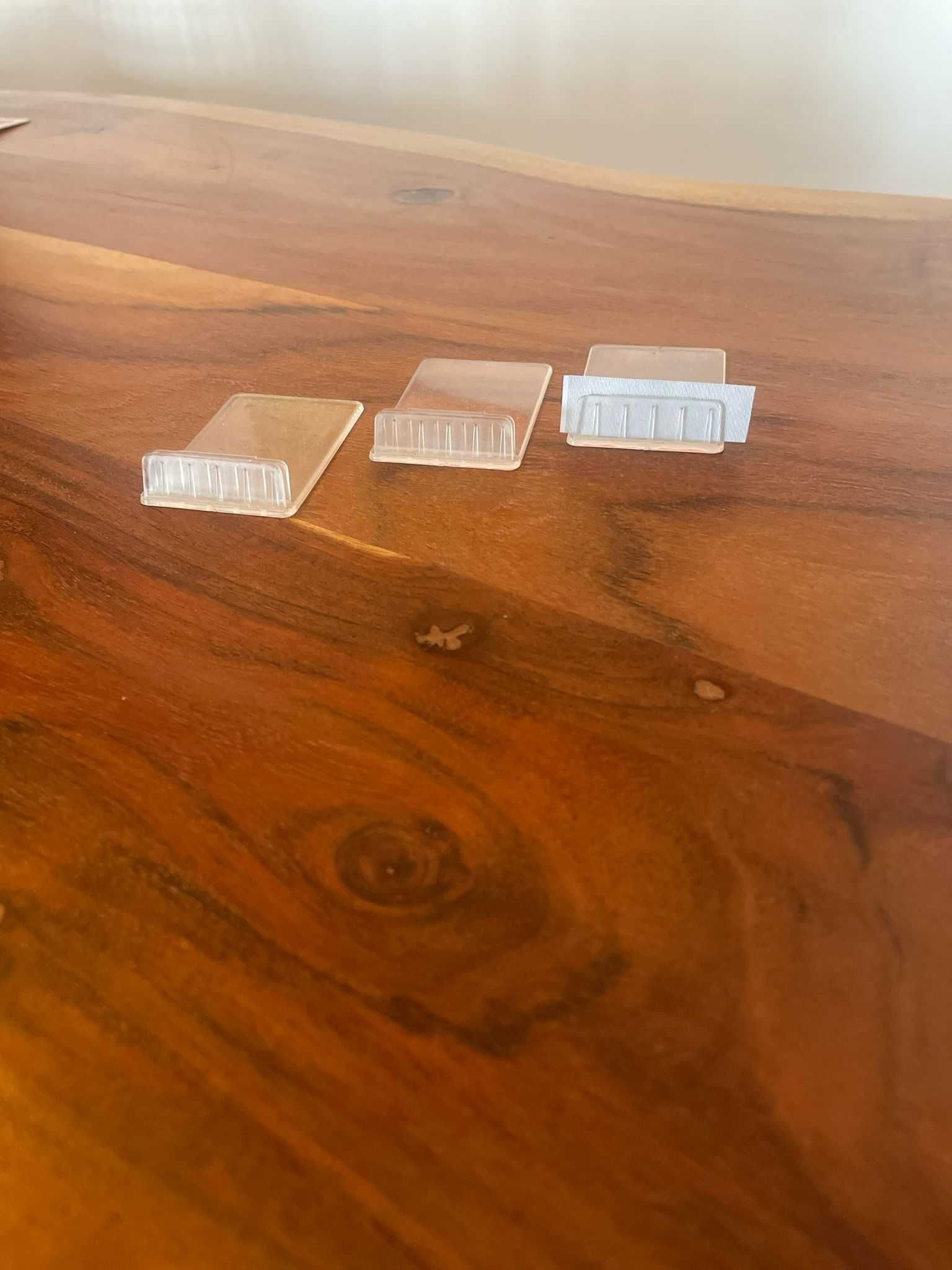 Kit completo para loja – Dispensers, placas, porta-cartões e mais!
