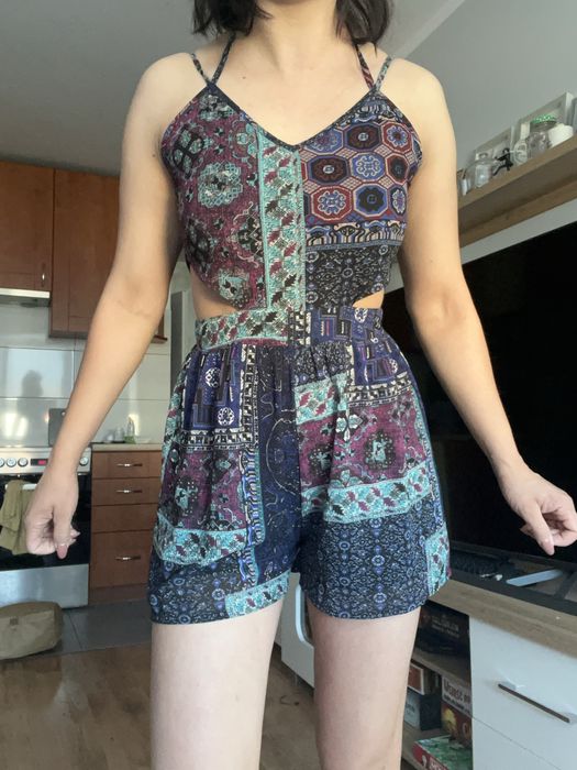 Kombinezon boohoo ramiączka wzorty wycięcia boho vintage retro