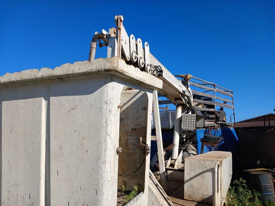 Автовишка стояла на Івеко 4х4 17м  кран вишка підйомник В Наявності!