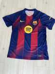 Camisola principal do Barcelona 25/26
