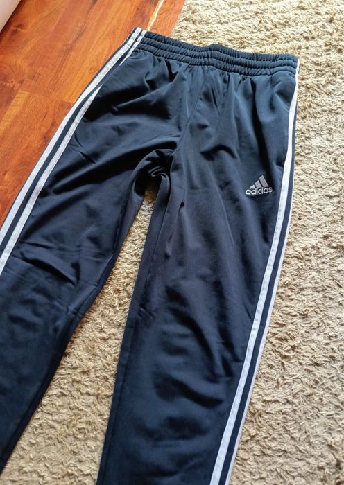 Spodnie dres Adidas oryginal jak nowe
