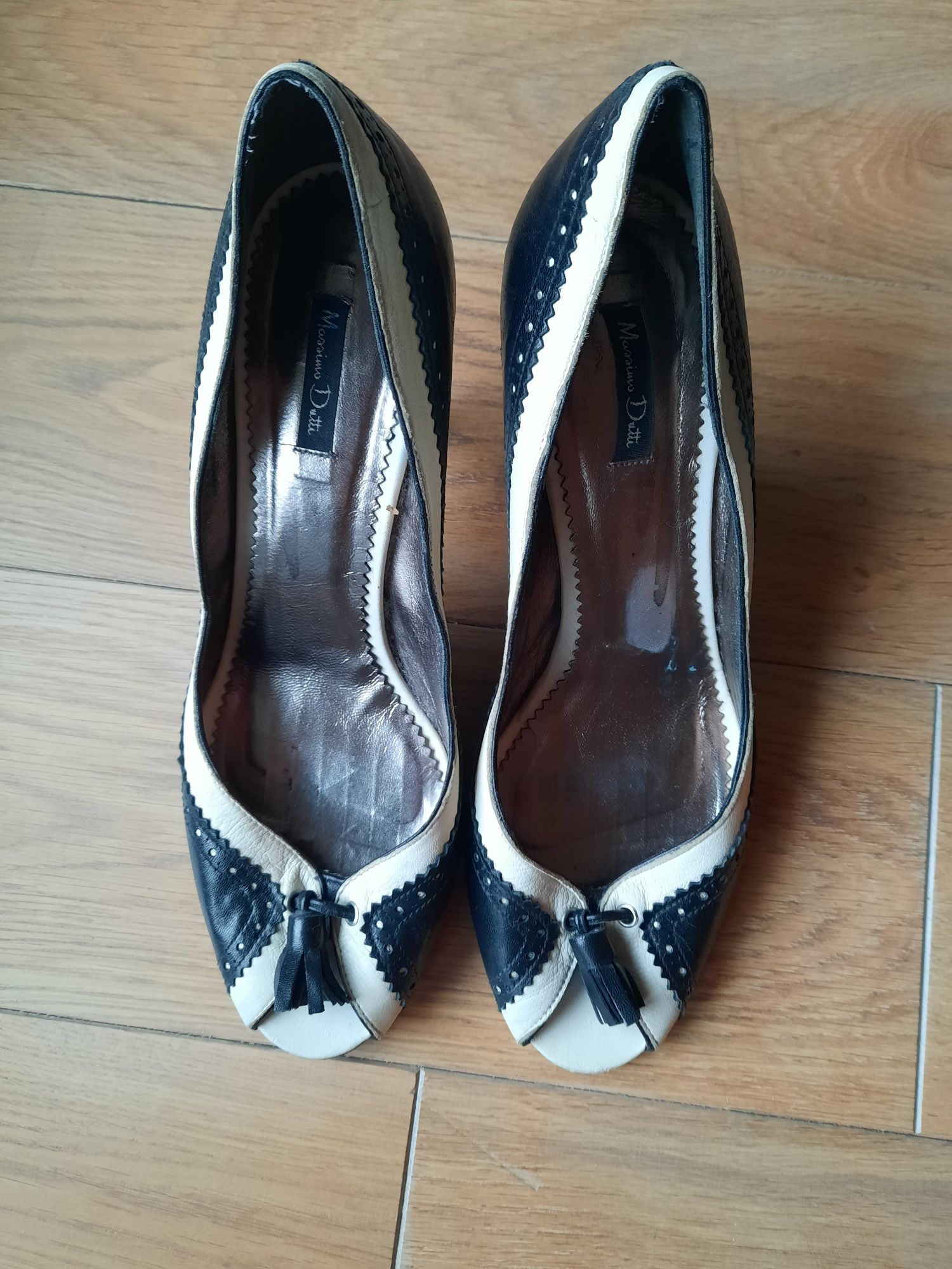 Piękne retro szpilki Massimo Dutti 40