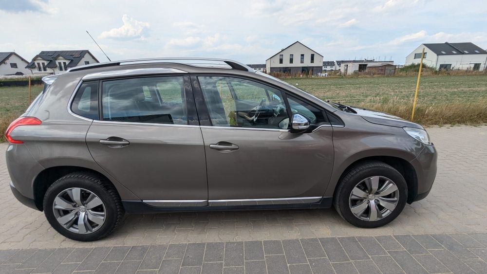 Sprzedam Peugeot 2008 rok produkcji 2013