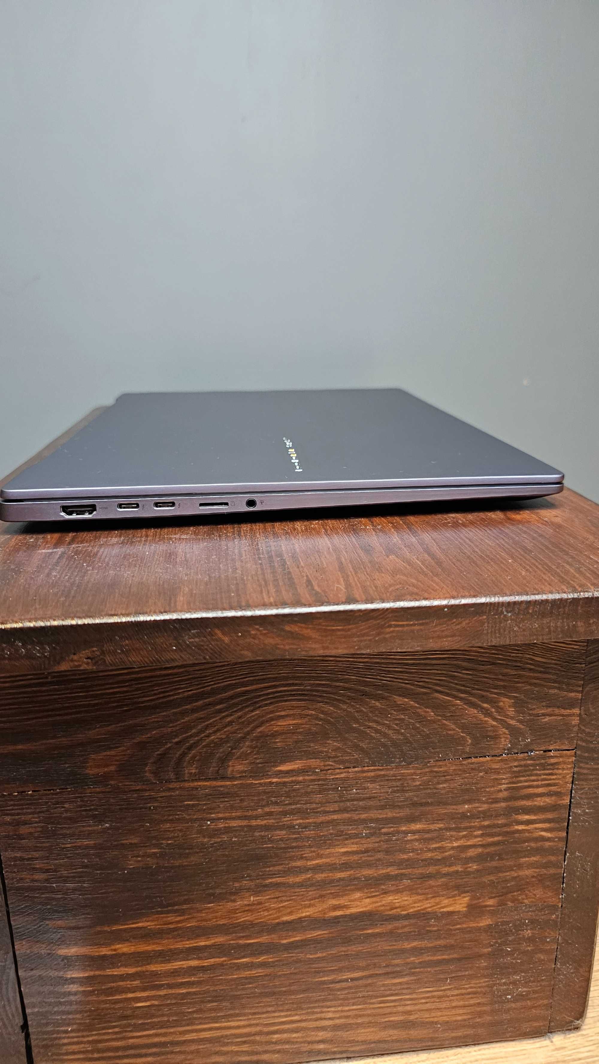 NOWY Laptop Asus Vivobook S 16 S5606MA-MX013W GWARANCJA 2 LATA
