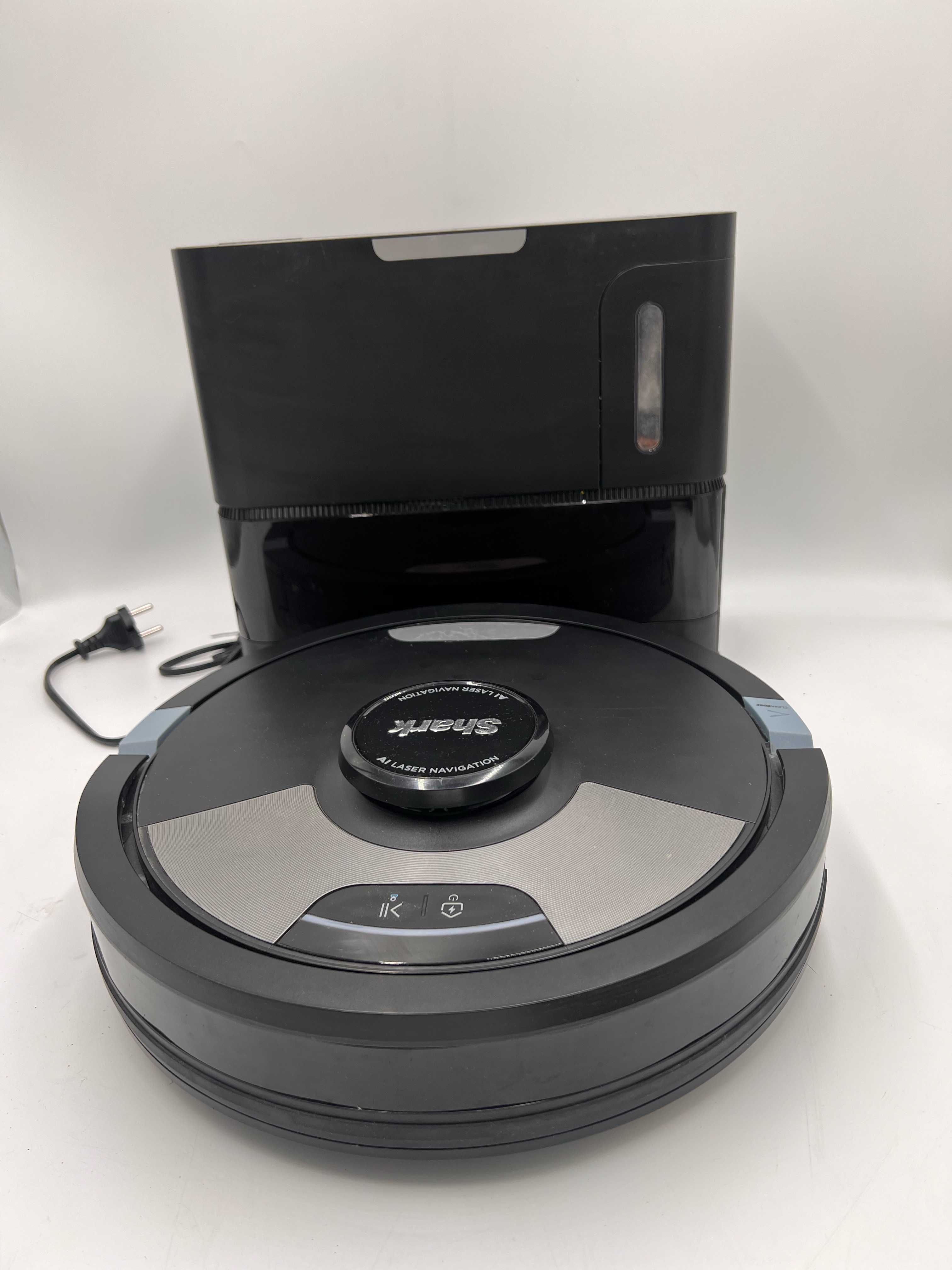 Robot sprzątający Shark RV2600 LFEU czarny