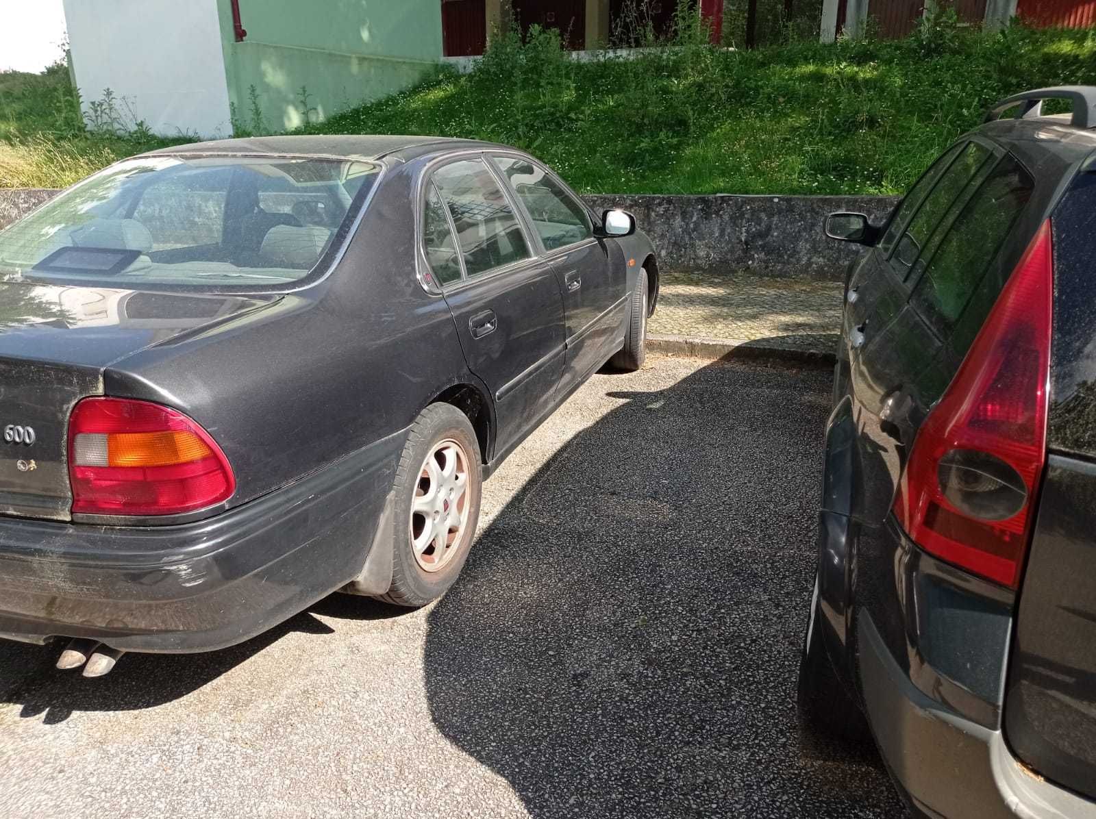 Vendo carro Rover 600