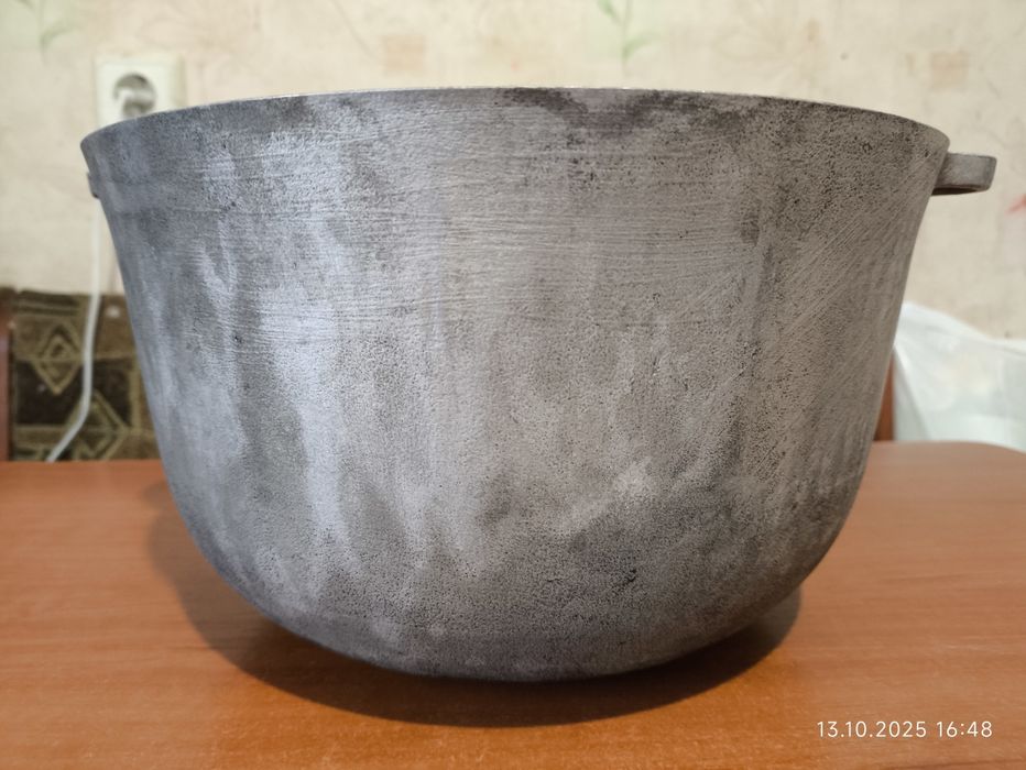 Набор. Казан, казанок, котелок. СССР. Сковорода. Ложка (поварёшка).