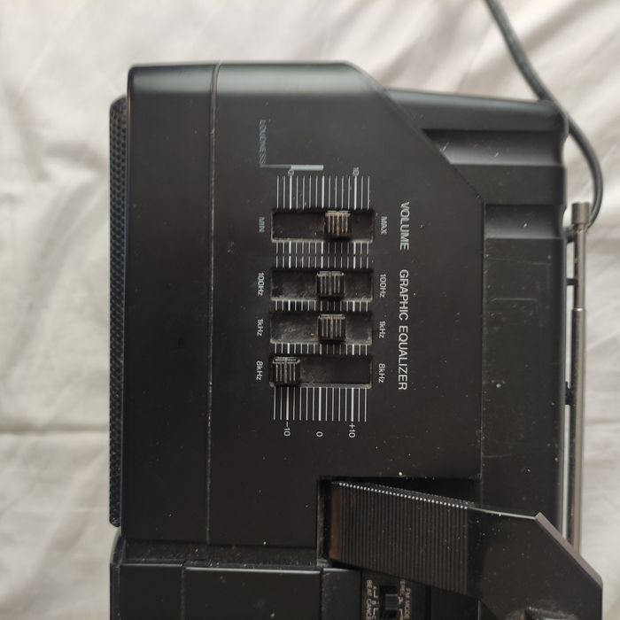 Ретро магнитофон SHARP