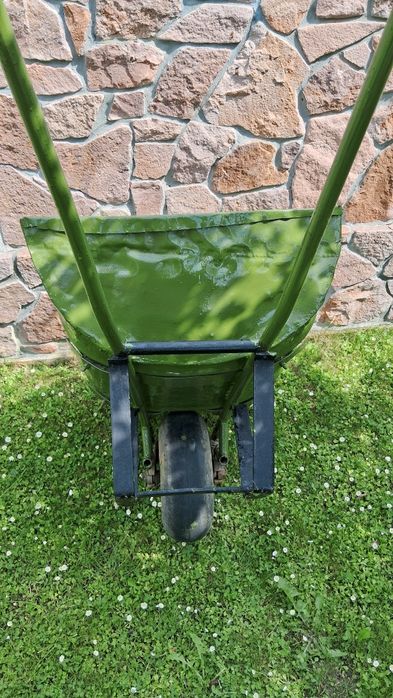 Тачка міцна посилена,колесо від гелікоптера