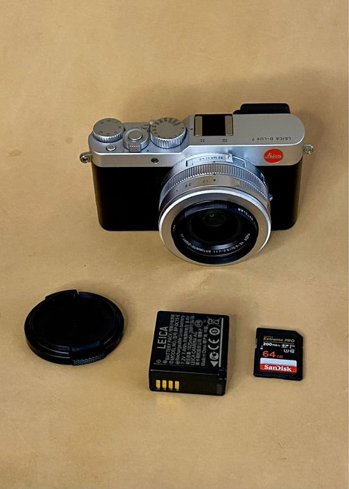 Aparat fotograficzny Leica D-Lux 7