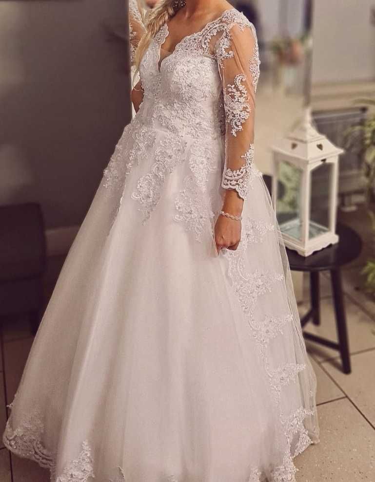Piękna suknia Ślubna!!