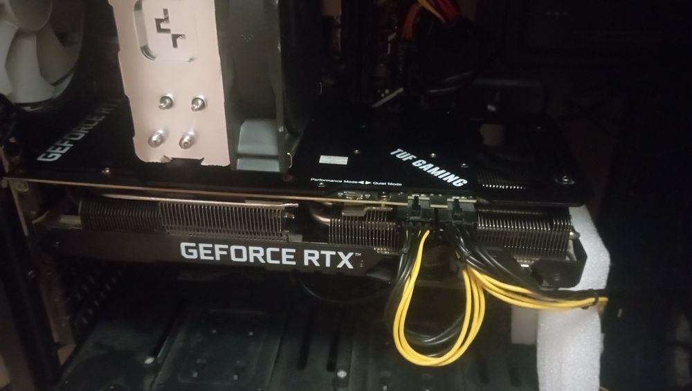Rtx 3070 ti Asus tuf gaming
