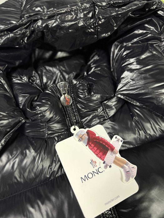 Пуховик Moncler Maya