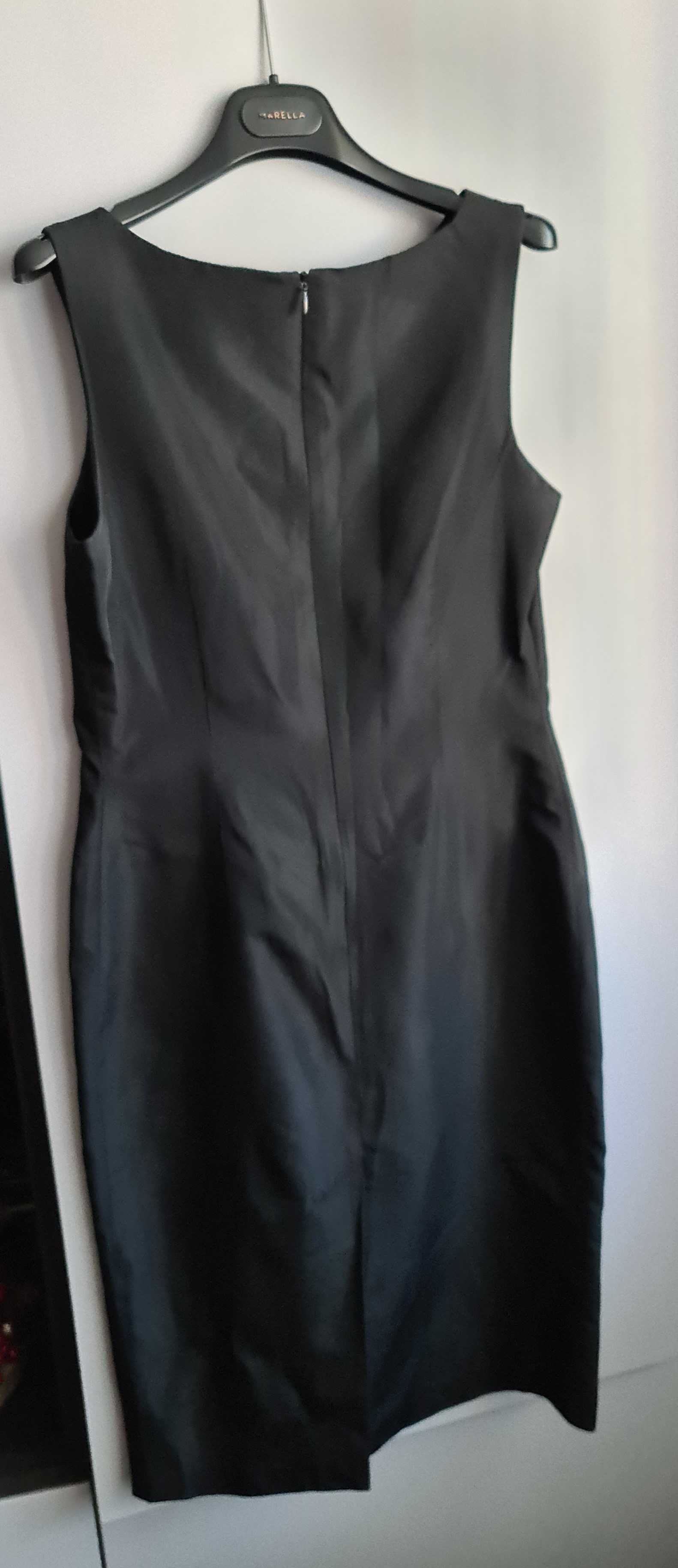 Simple - sukienka - klasyczna mała czarna