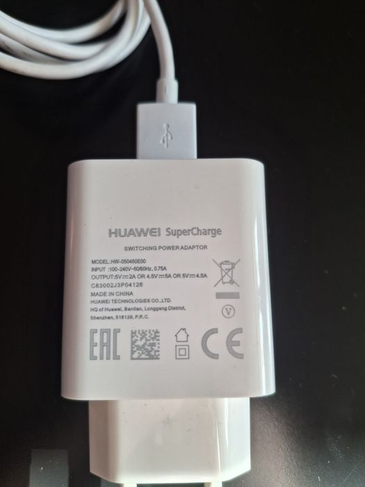 Ładowarka sieciowa Huawei z kablem typu C