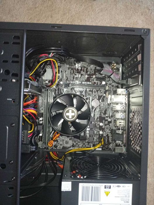 Компьютер AM4 AMD Athlon 3000G/ram 8 gb/a320m-k