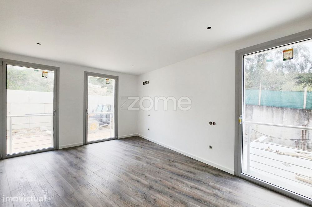Apartamento T4 || Novo || Condomínio Privado de Luxo || Pombal