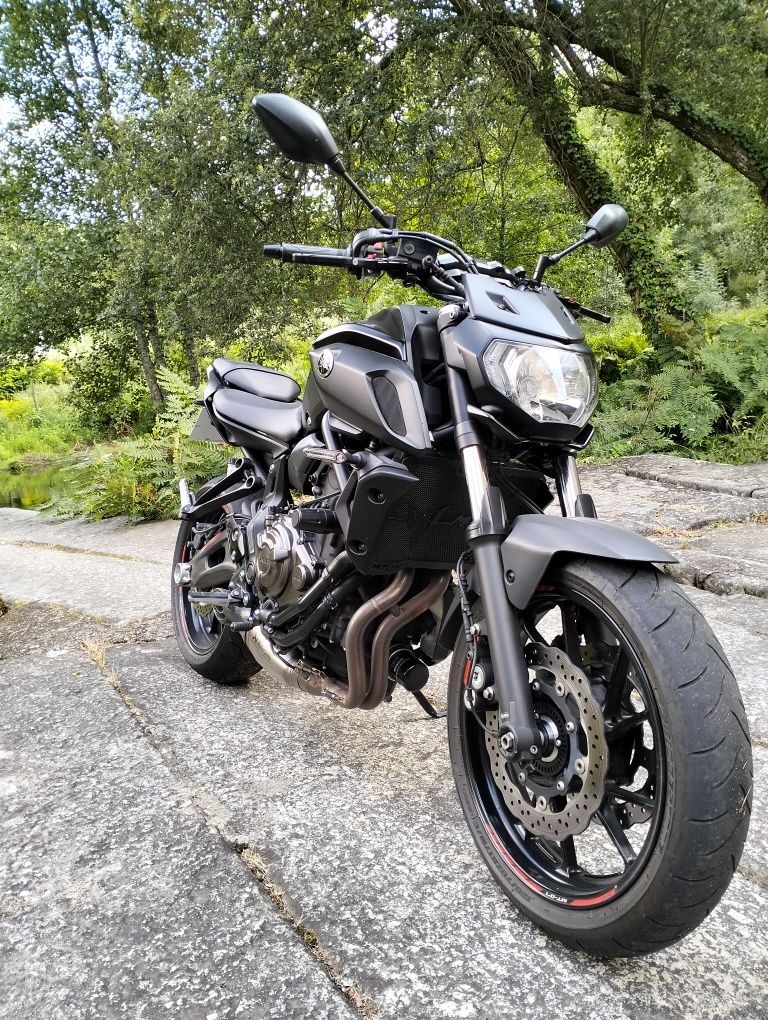 Yamaha mt 07 2019 neste momento conta com 20000klm