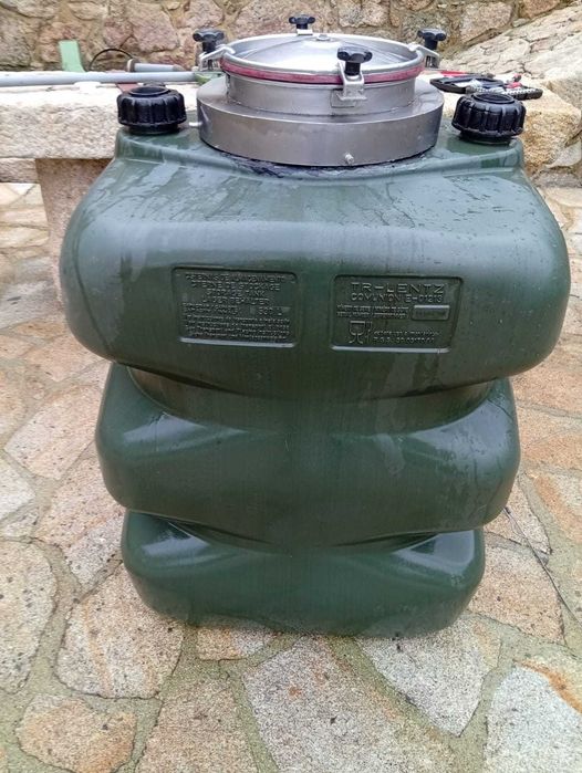 Depósito de 530Litros