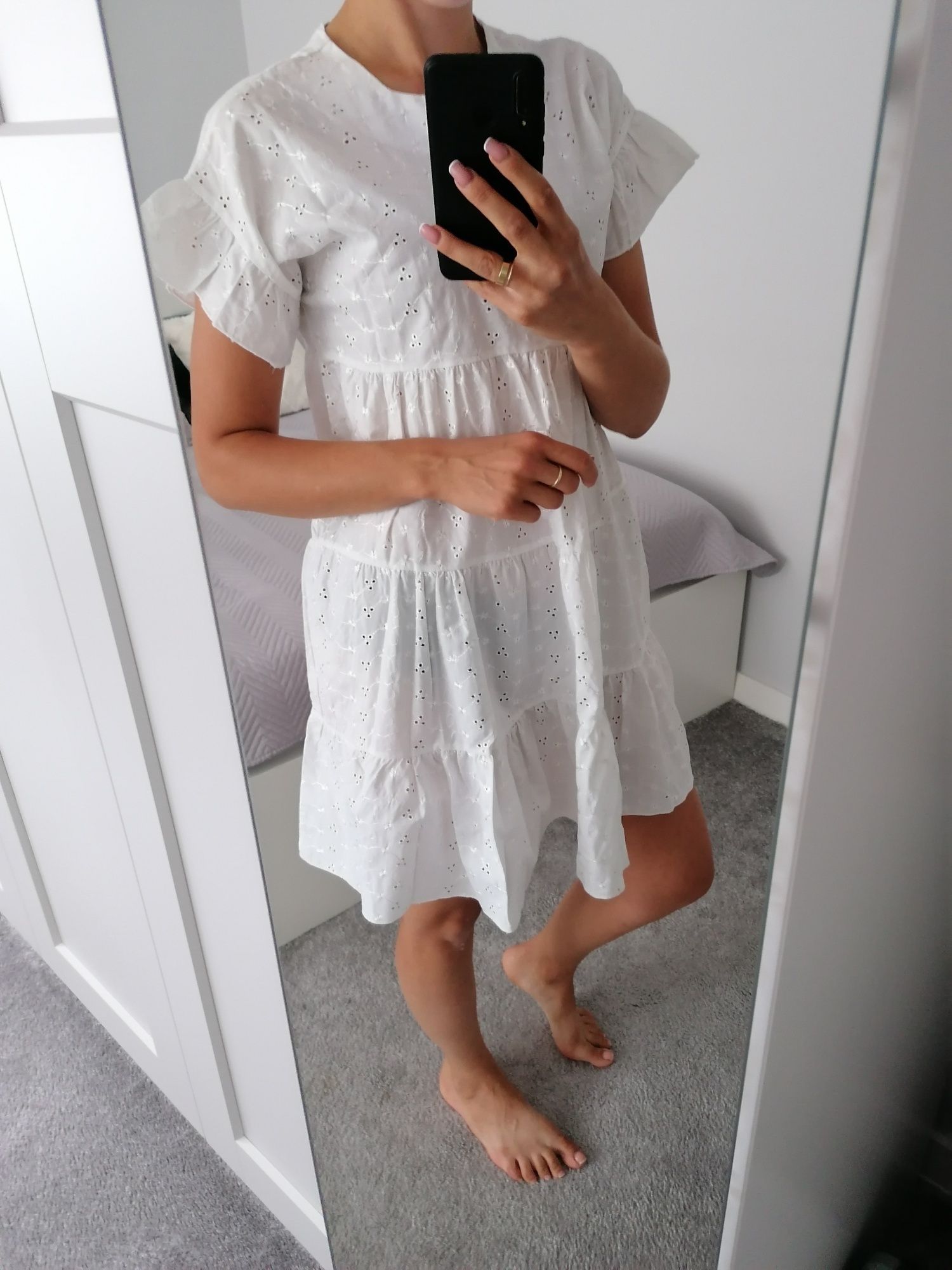 ażurowa sukienka Pretty Little Thing XS