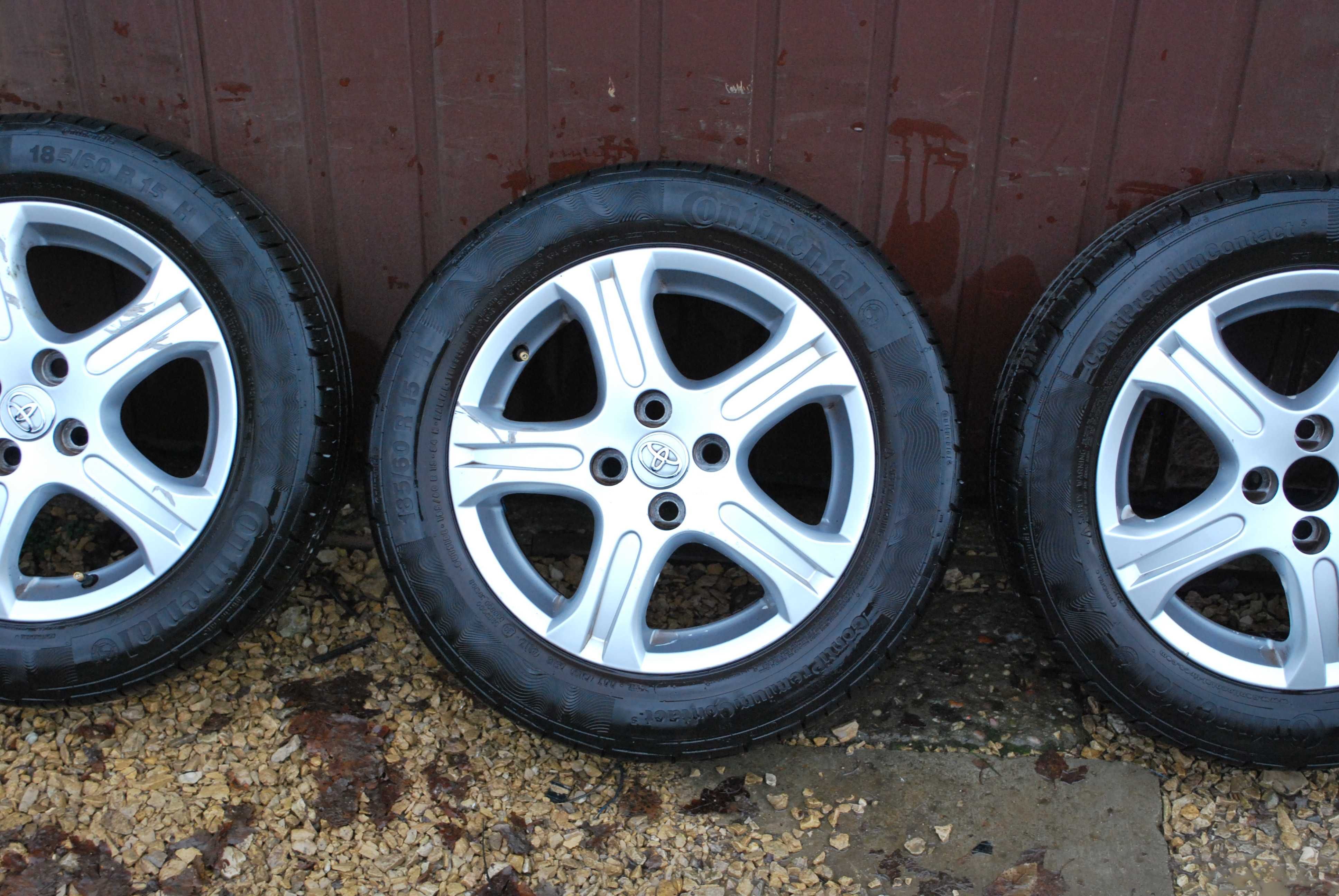 Koła 185/60 R15 4x100 Alufelgi + opony letnie 4x6mm Toyota Yaris