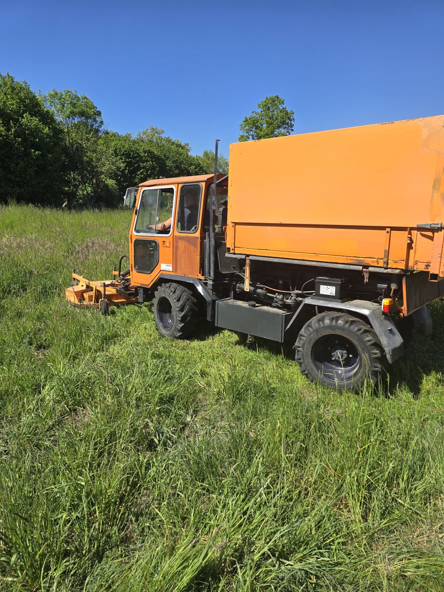 Kosiarka - wywrotka 2.8t , Hansa APZ1003 4x4 ,silnik Mercedes 2.4L