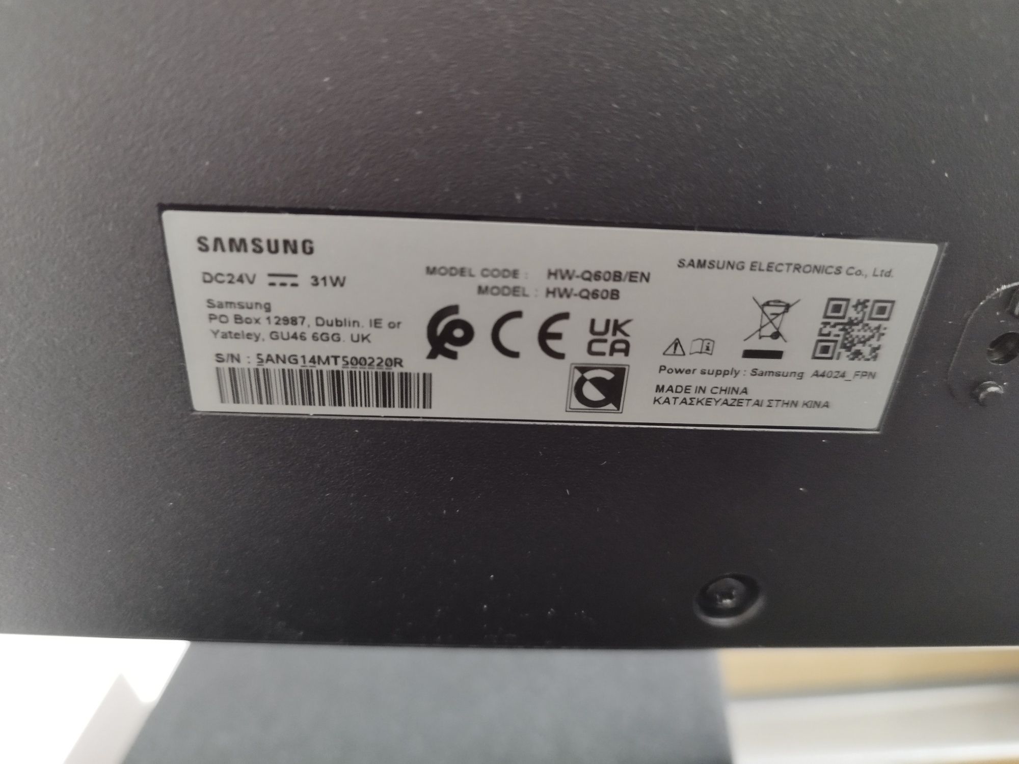 Soundbar z subwooferem SAMSUNG HW-Q60B