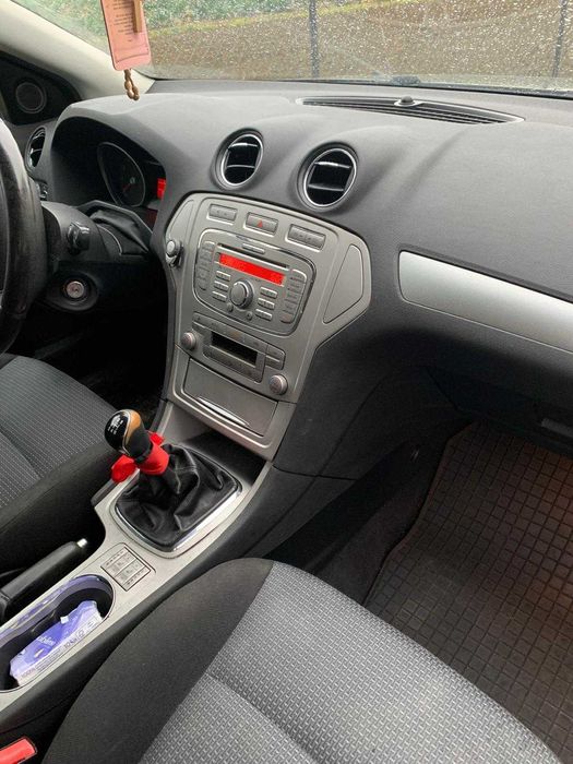 Sprzedam samochód marki ford Mk4