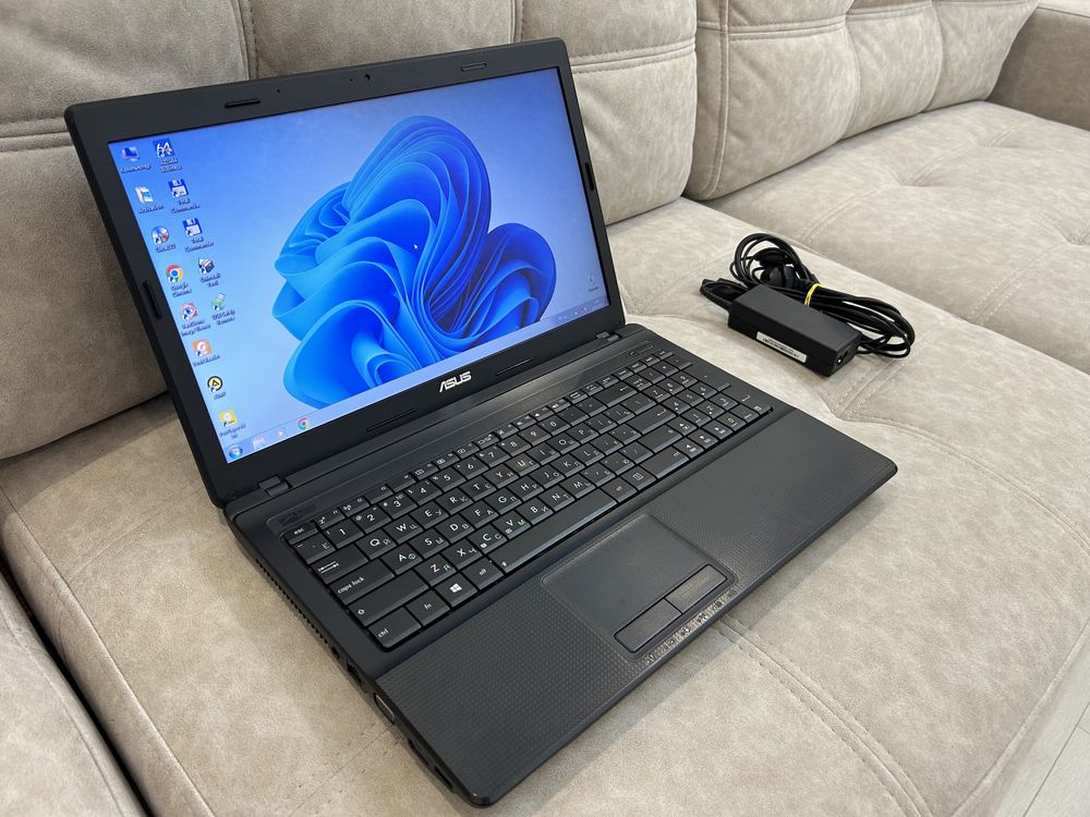 Продам ноутбук Asus X54H в гарному стані