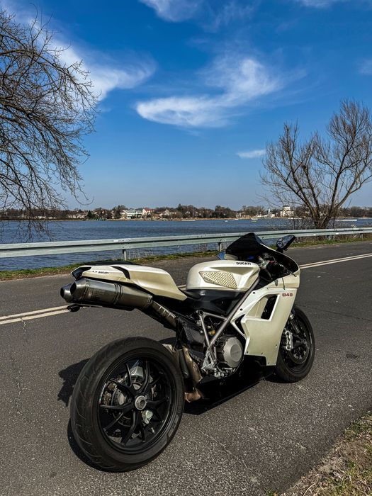 Ducati Superbike SBK 848