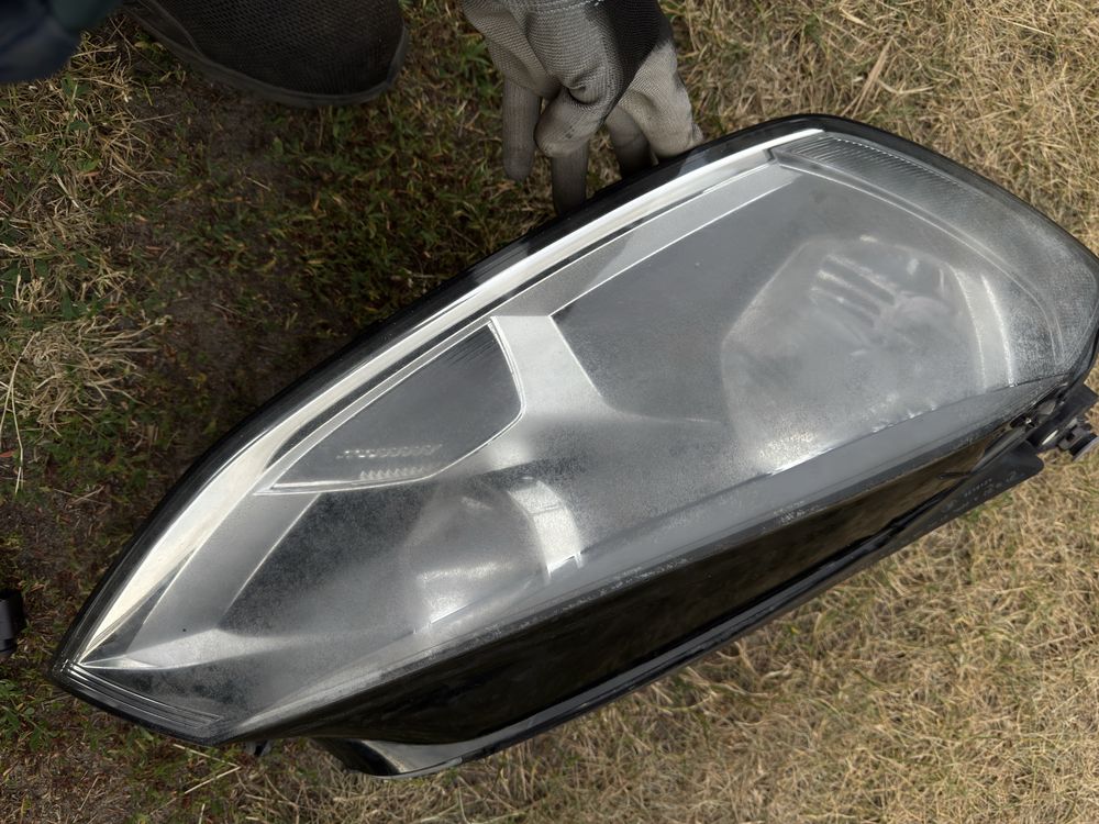 lampy golf mk7 przód przedlift