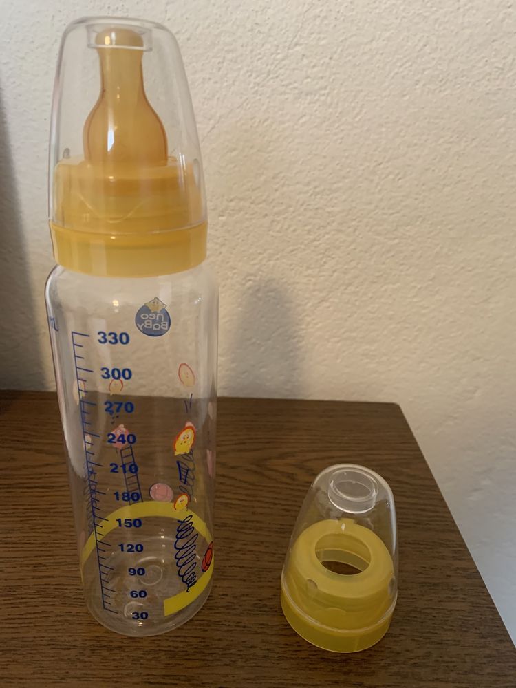 Biberões novos, 330ml (Neo Baby) e 140ml (Bébéconfort)