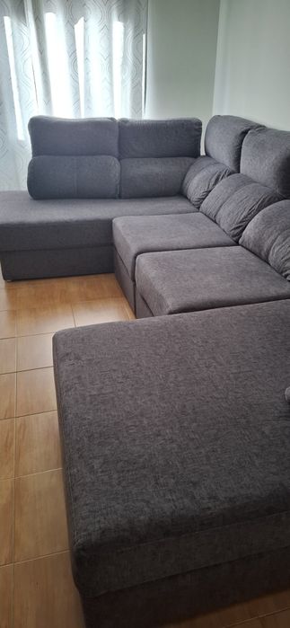 Sofá Top em tecido cinzento escuro