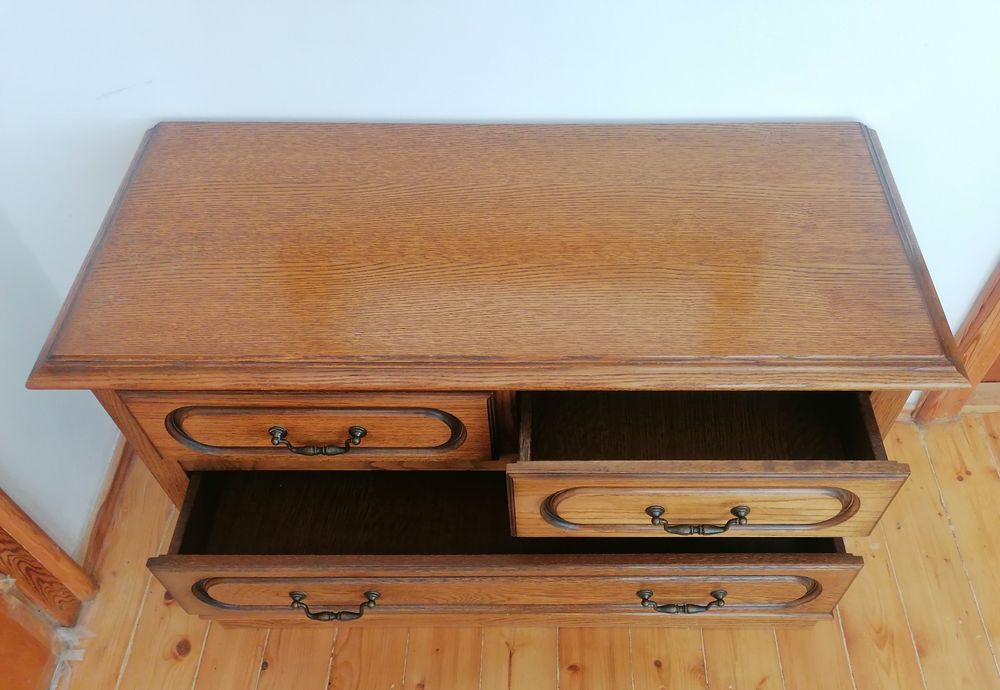 Komoda z lustrem, holenderska, stylowa, dąb, pojemne szuflady