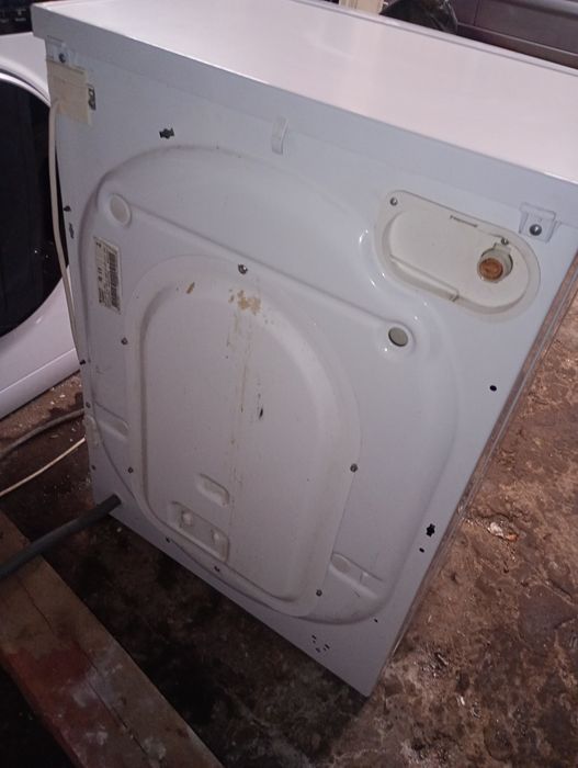 Pralka automatyczna hotpoint Ariston aqualtis 6kg