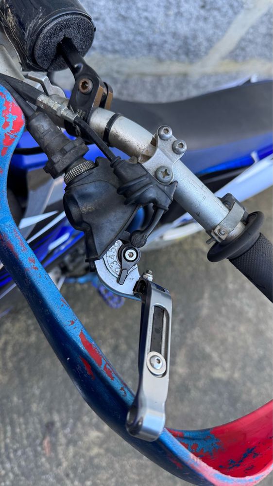 Yamaha yz450 geracao 2002. 2005 vendo/troco