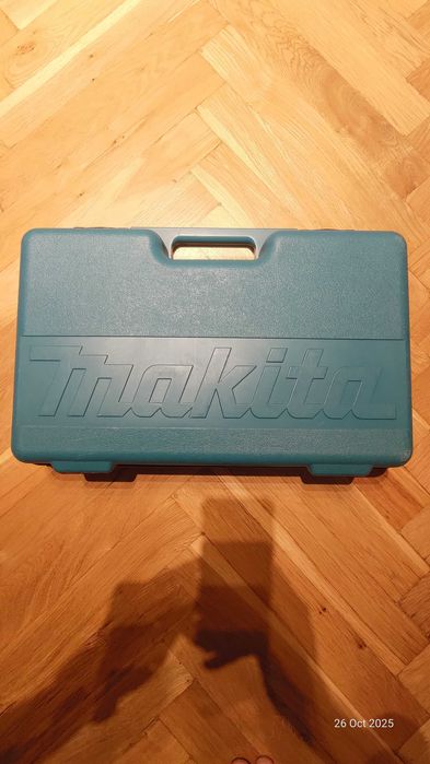 MAKTIA Młotowiertarka 750W SDS Plus