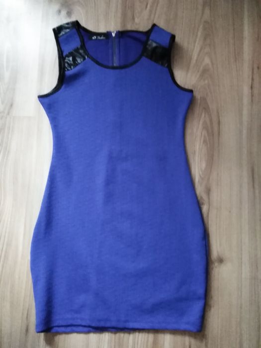 Sukienka młodzieżowa