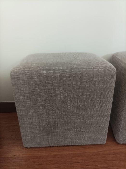 Puffs Assento em tecido bege