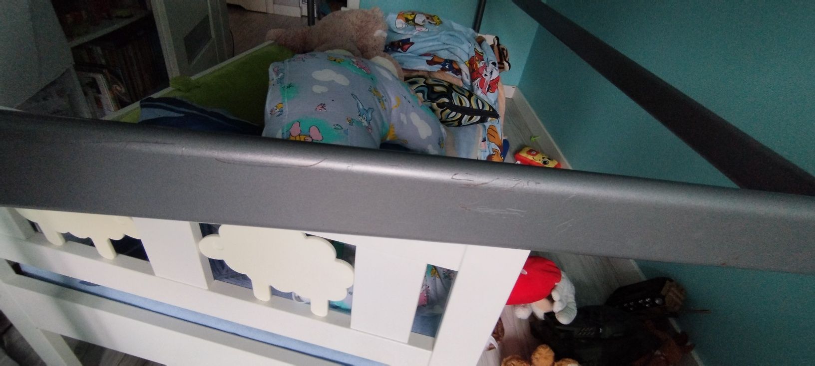 Łóżko na antresoli Ikea