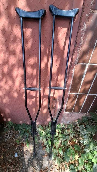 Милиці пахвові металеві - 2шт- (костилі) б/у