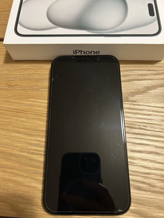 Sprzedam Iphone 15 plus