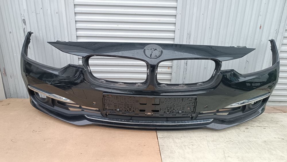 Vendo parachoque de frente BMW 3 series F30 31 LCI ano 2015/18