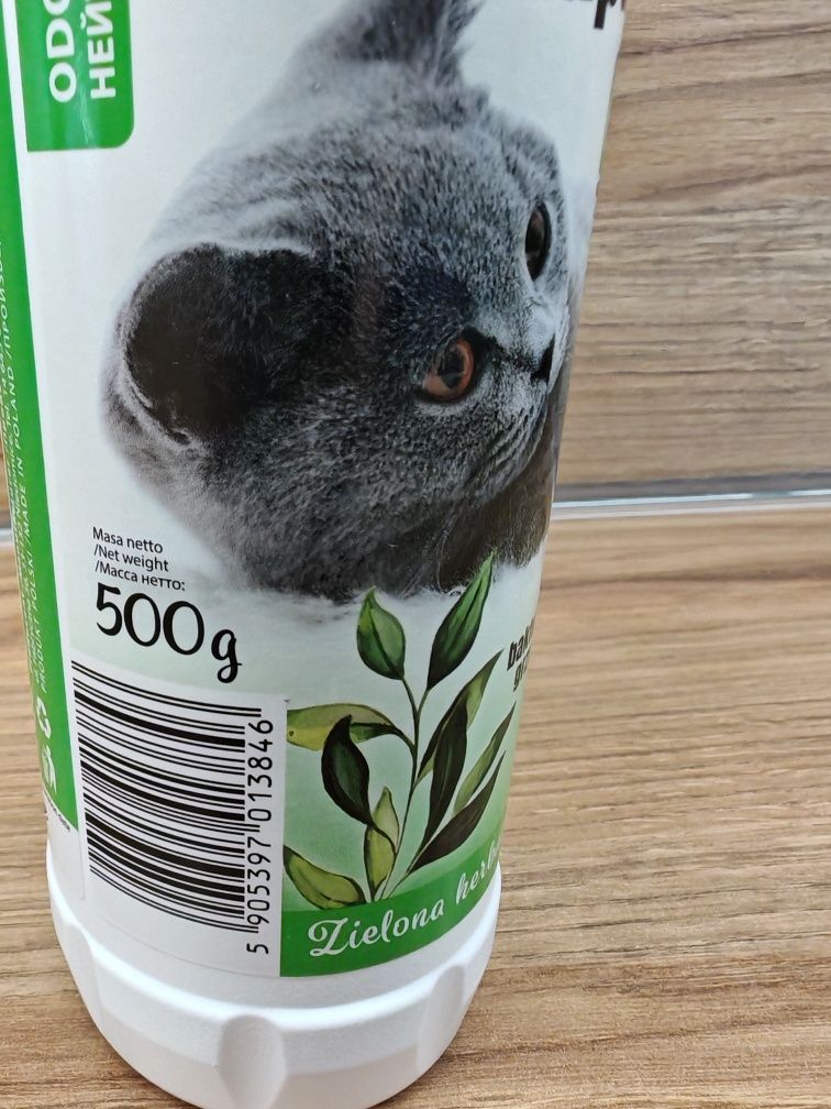 Neutralizator zapachów do kuwety pochłaniacz  BENEK 4 szt.