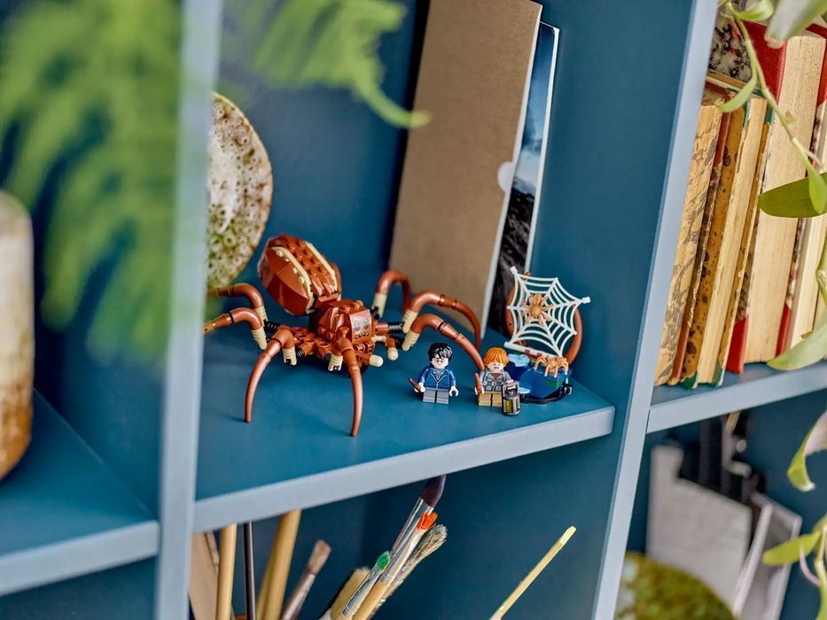 Lego Harry Potter Aragog w Zakazanym Lesie 195 elementów dla fanów 7+