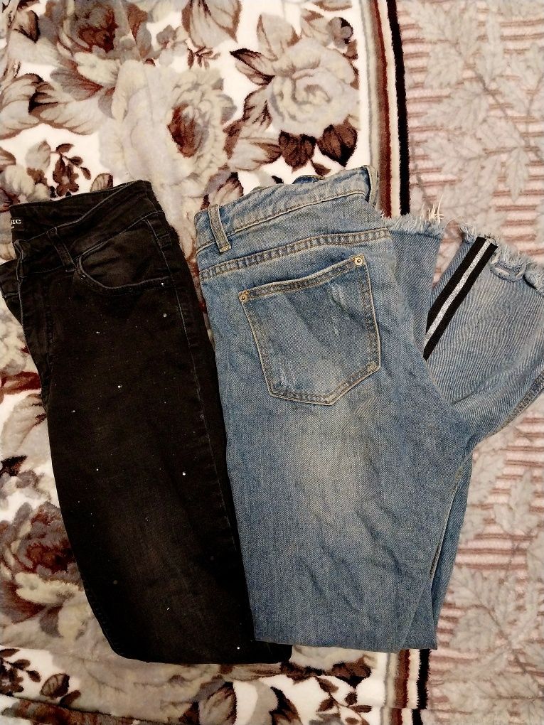 Вещи женские пакетом ,кофты ,джинсы